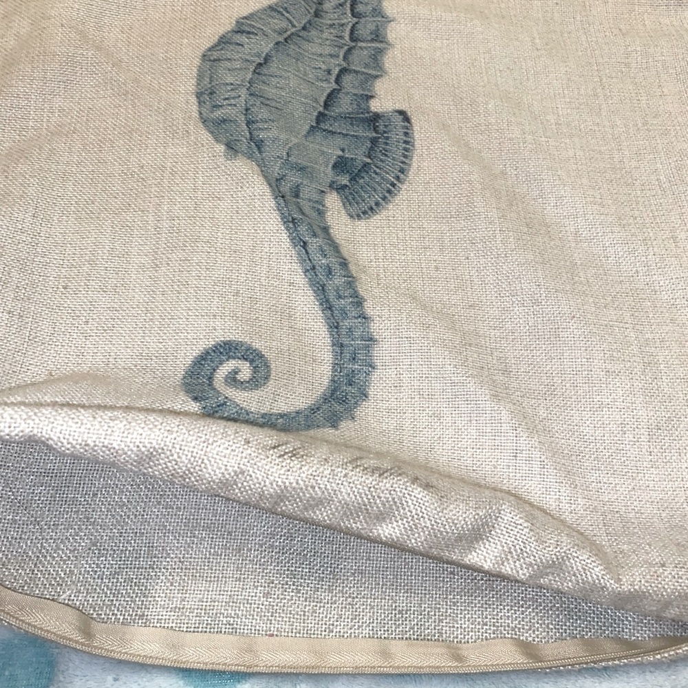 EUC~Canvas Pillowcase - Picture 5 of 6